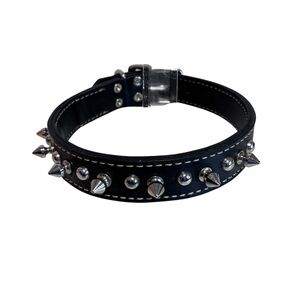 Dog Collar - Black Leather with Spike Detail - 18"